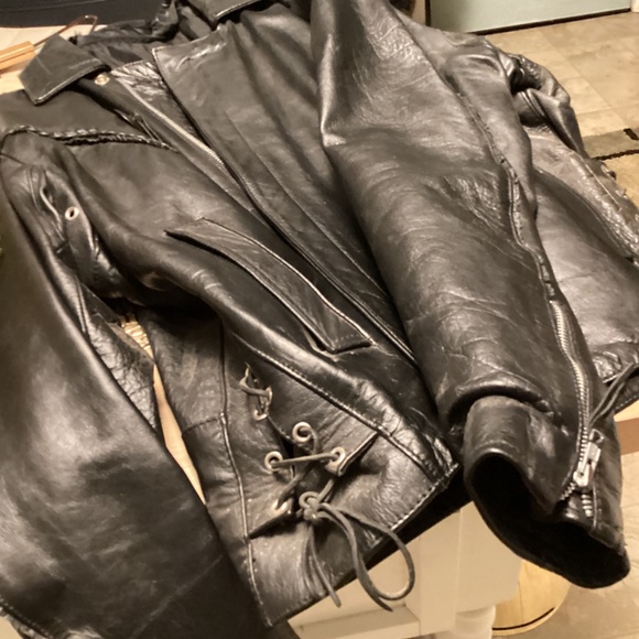 Motorcycle Leathers Different Brands UNIK is the coat! - Picture 5 of 11